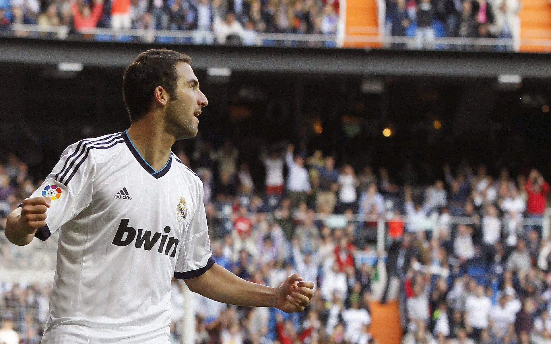 帕尔默：我享受在切尔西踢球的每一刻，帕尔默足球